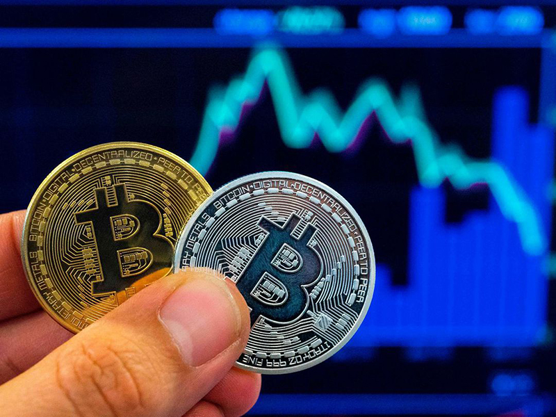 Giá trị đồng tiền ảo bitcoin giảm sâu